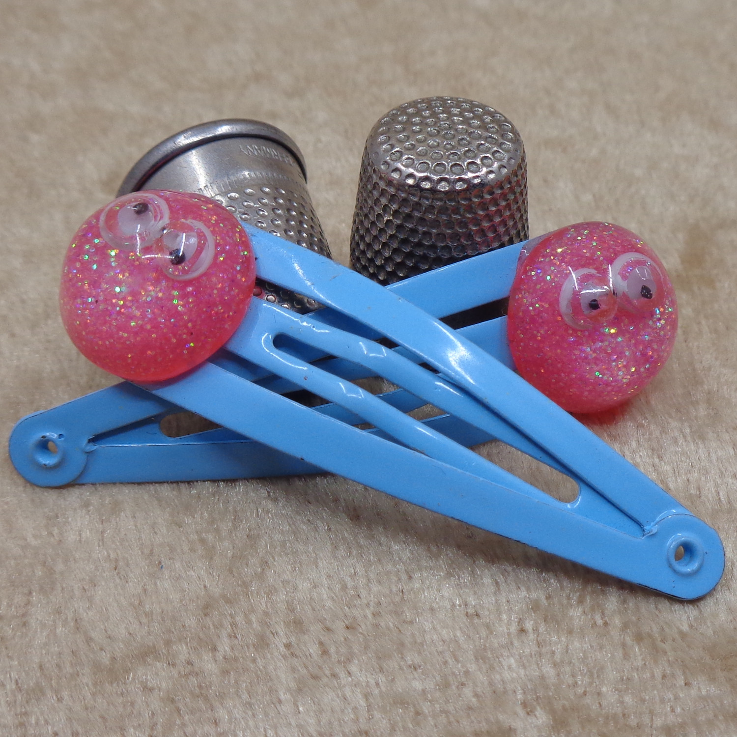 Monster Eyes Hair Clips - Image 3